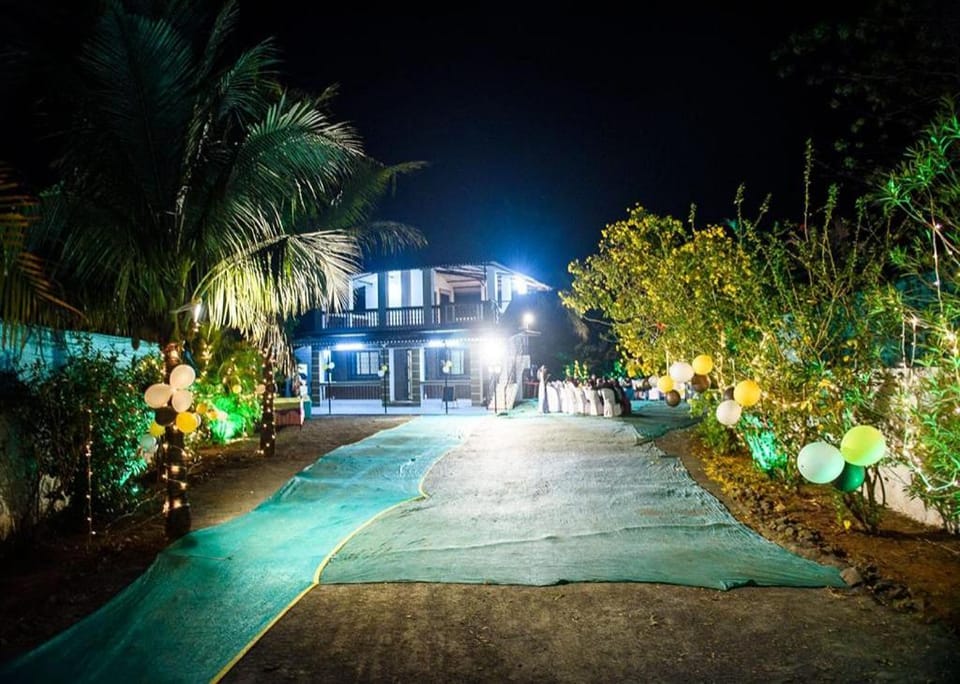 LSQ Ruturaj Farms Hotel in Maharashtra