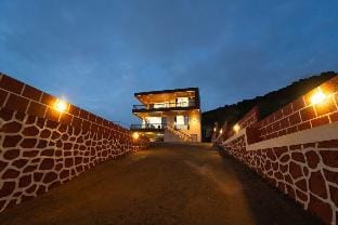 Triveni Stays Olivia 5 BHK  Villa in Maharashtra