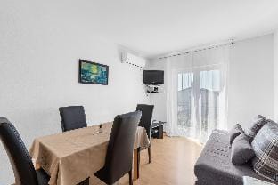 Apartment Morena2 Apartment in Novigrad