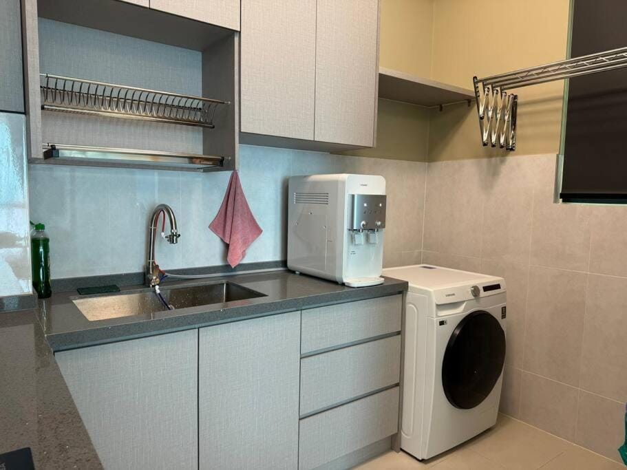 Greenfield A Residence at Sunway Subang 10Pax 3R2B Vacation rental in Subang Jaya