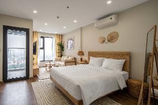 NEW_ 5 star bed, Lake view, Imperia Smart City Vacation rental in Laos