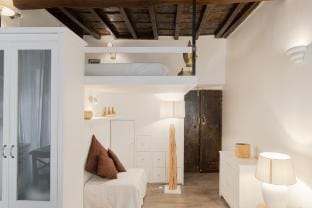 Savelli Piazza Navona Loft 5 people Apartment in Rome