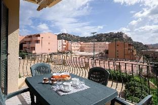 Casa Elicriso a La Maddalena by Wonderful Italy Apartment in Sardinia