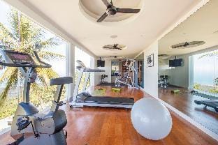 Splash : 4 Bed Contemporary Tropical 5 Star Villa Villa in Ko Samui