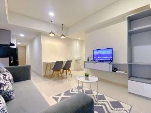 Modern Look & Clean 2BR Meikarta Apt By Travelio Apartment in West Java