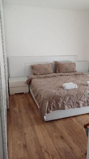 Sunrise Residence Apartamente  Apartment in Tirana County, Albania