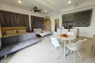 Meridin Sovo 2201 4paxCozy Legoland Netflix BySTAY Vacation rental in Johor