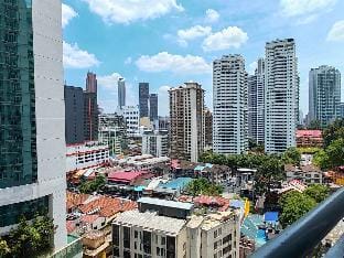 9 KL City Center Jalan Alor Food Street Pavilion Apartment in Federal Territory of Kuala Lumpur