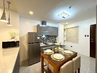 Luxury Suite near Clark Airport Vacation rental in Angeles
