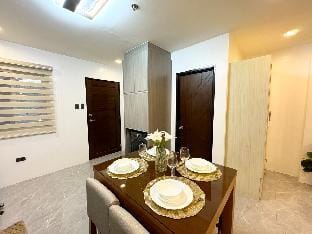 Luxury Suite near Clark Airport Vacation rental in Angeles