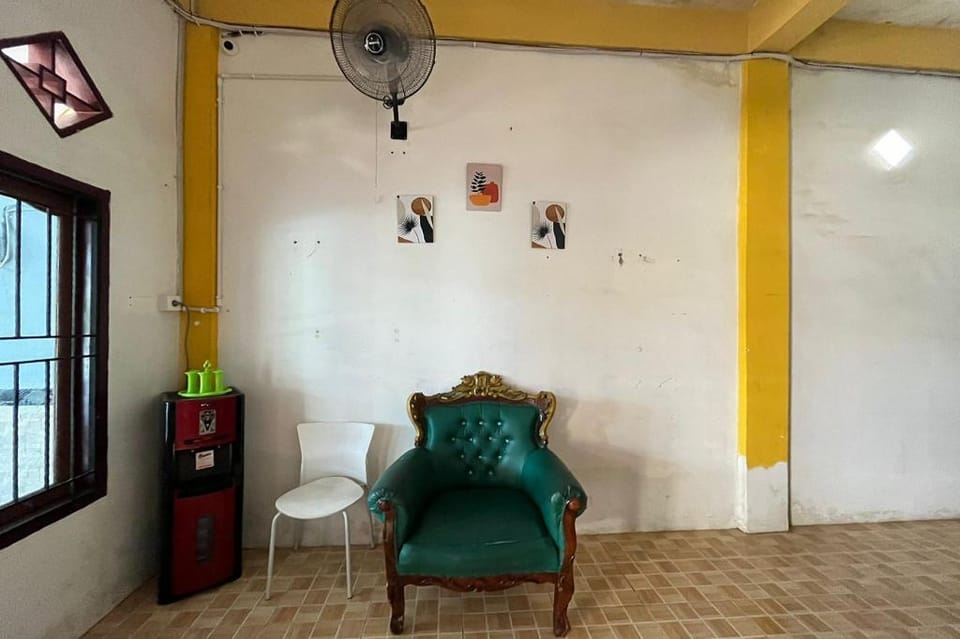 Steze Guesthouse Syariah Talang Banjar Hotel in Indonesia