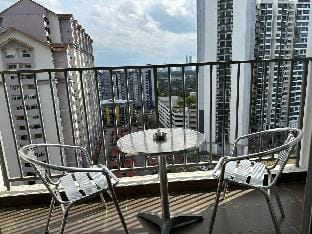 Bayu Marina Hotel Style 2 pax/5min Midvalley Apartment in Johor Bahru