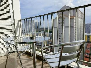 Bayu Marina Hotel Style 2 pax/5min Midvalley Apartment in Johor Bahru