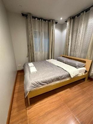 The Lake Guest house Vacation rental in Bangkok