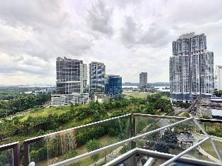 Almas Suites Cozy NETFLIX 100mbps By STAY Vacation rental in Johor
