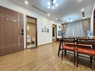 2Br Vinhome Skylake Apartment near Keangnam Apartment in Laos