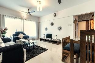 Old Bollywood Drive - 3 Bedrooms apartment Apartment in Mumbai