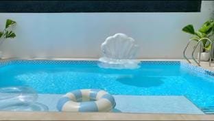 The White Villa in Lipa Villa in Calabarzon