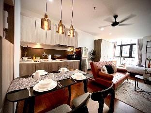 Premium Cozy Studio Near Mid Valley Apartment in Federal Territory of Kuala Lumpur