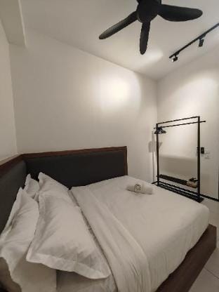 Cityscape Haven | Urban Suites by Ocean Luxe Apartment in George Town