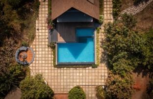 Privy Stays- Teakwood Villa, Alibag 3bhk w/pool Villa in Maharashtra