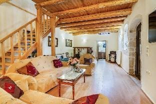 Traditional Stone House Rafael Vacation rental in Crete