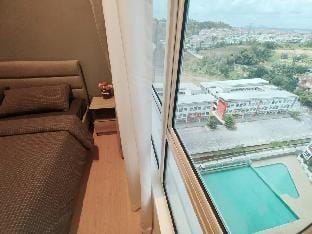LV13 PoolView 2 bedroom Kuantan | 1-4pax | Apartment in Pahang, Malaysia