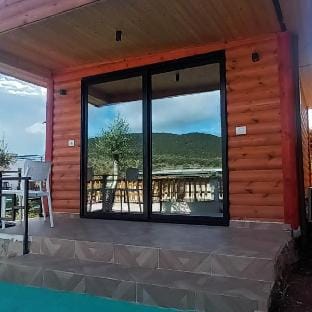Beautiful Lake View Wooden House1 Villa in Ksamil