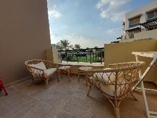 Sierra's Mahogany Splendor Suites Apartment in Cairo