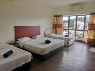 Marina Court Kk 5Bilik Penthouse  Apartment in Kota Kinabalu