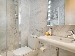 Arc de Triomf Barcelona Apartment with Pool Apartment in Barcelona
