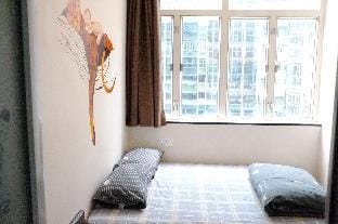 Double Room with private bathroom next Jordan MTR Apartment in Hong Kong