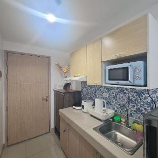 HOMELY CONDO Beach theme Apartment in Calabarzon