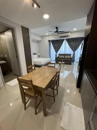 Medini Studio, Legoland, Gleneagles Hosp., Netflix Vacation rental in Johor