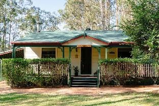 The Croft - Telegraph Retreat Cottages Vacation rental in New South Wales