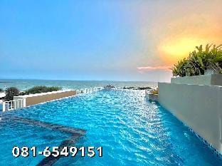 Exclusive  Seaview corner room 50sqm @BHB Bangsaen Apartment in Chon Buri Changwat