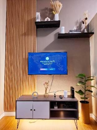 Serene Suite in Jazz Residences Vacation rental in Makati