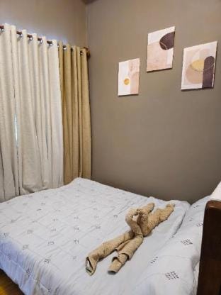 Serene Suite in Jazz Residences Vacation rental in Makati