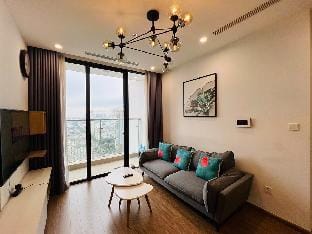 Vinhomes Skylake 2BR/Center Near Keangnam / Luxury Vacation rental in Laos