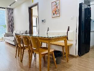 Near Keangnam 3BR/ Vinhomes Skylake/ Luxury/Center Vacation rental in Laos
