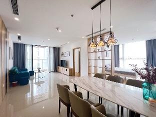Vinhomes Skylake 3BR/ Luxury, Center/ N Keangnam Vacation rental in Laos