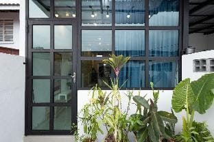 Casa for 2 - Private Studio Ipoh Vacation rental in Ipoh