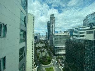 Studio Deluxe Unit at Avant, BGC Apartment in Makati