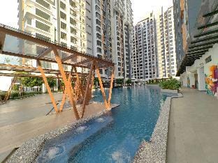 Near Airport Luxury Room K Avenue Hotel Type 4 Pax Apartment in Kota Kinabalu