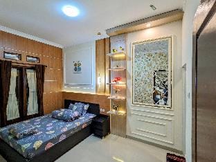 Villa purnama kusuma batu Vacation rental in Batu