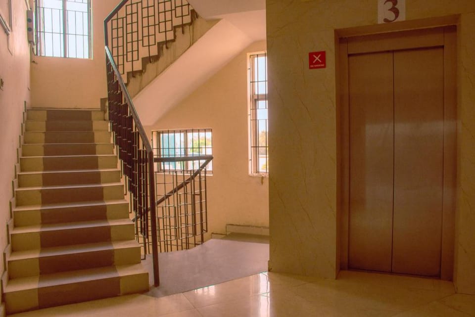 Naksha Tree Hotels Kishore Inn - Koyambedu Hotel in Chennai