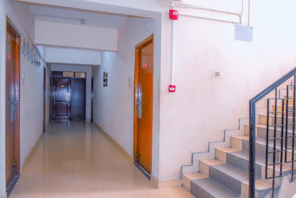 Naksha Tree Hotels Kishore Inn - Koyambedu Hotel in Chennai
