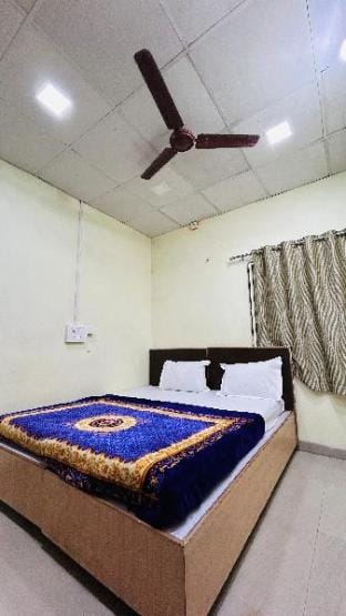 Aashapurti Hotel  Vacation rental in Maharashtra