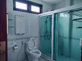 Luxury Pool Villa 5 Bedroom Vacation rental in Pattaya City