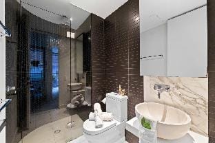 A Chic & Comfy 2BR Apt Near Federation Square Vacation rental in Melbourne